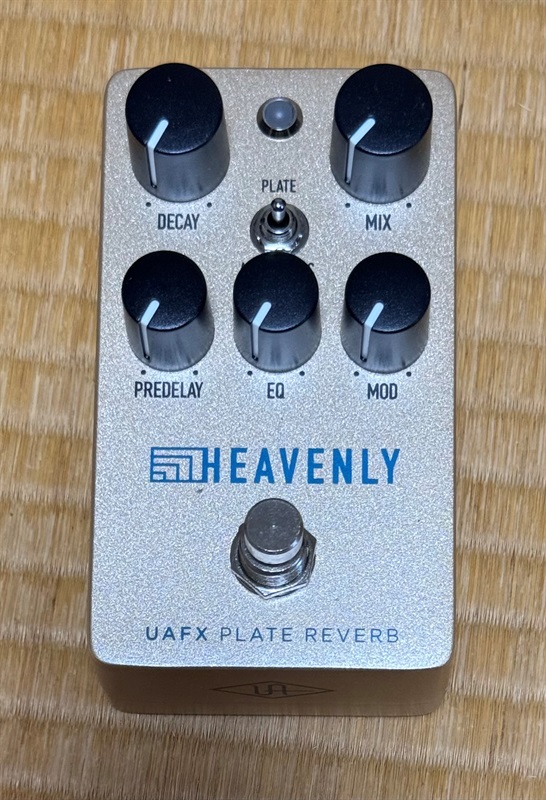 Universal Audio UAFX Heavenly Plate Reverbの画像